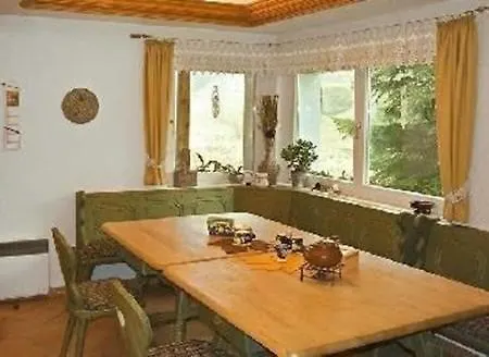 Nyaraló Holiday In 3187